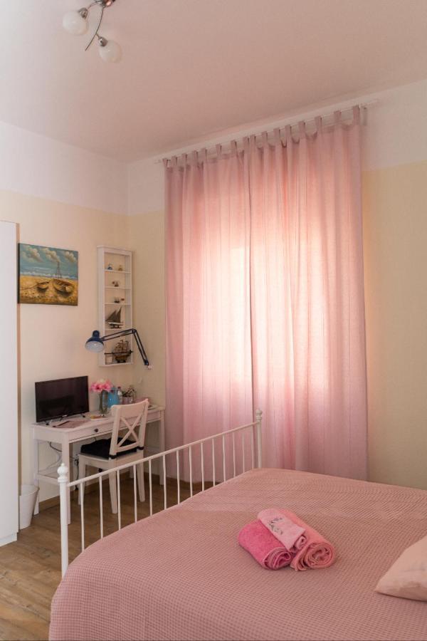 דירות ליבורנו La Casa Dei Nonni מראה חיצוני תמונה